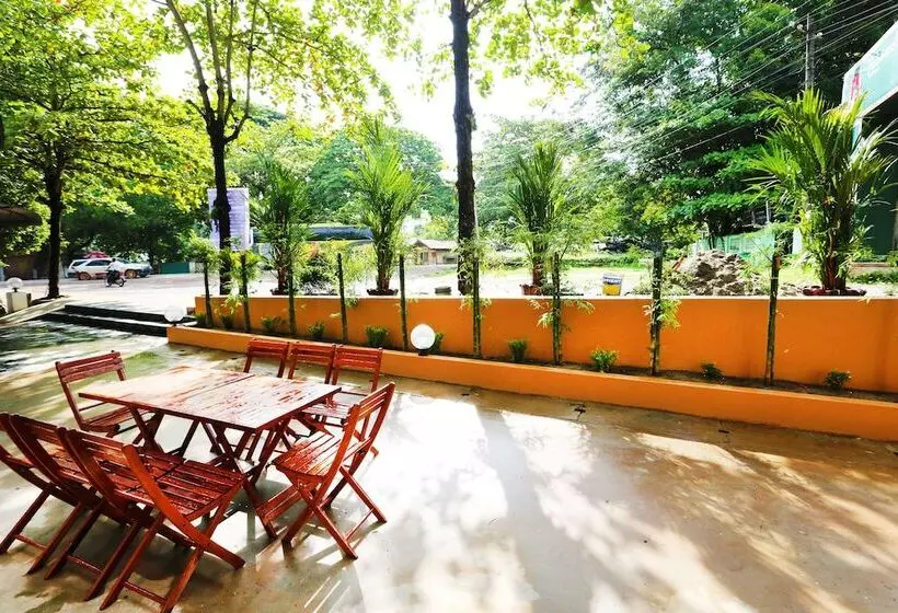 Little Hpa An Hostel