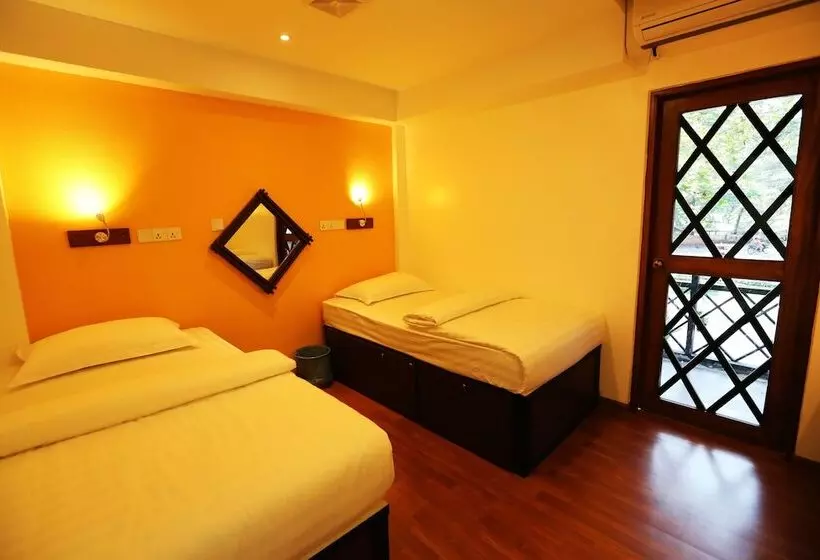 Little Hpa An Hostel