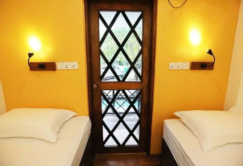 Little Hpa An Hostel