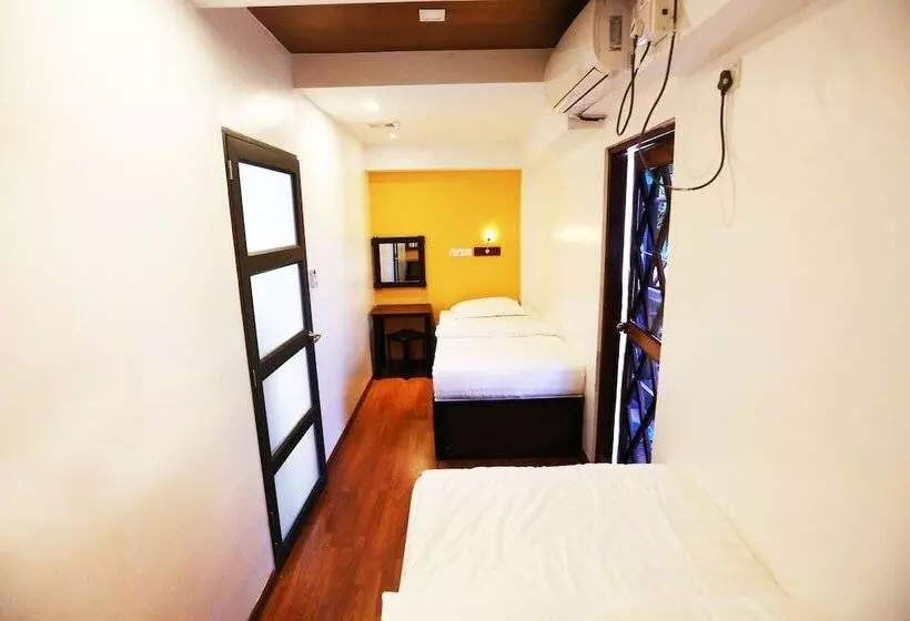 Little Hpa An Hostel