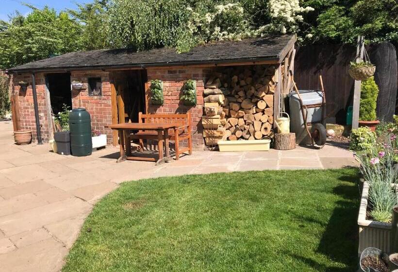 민박 Tresillian House