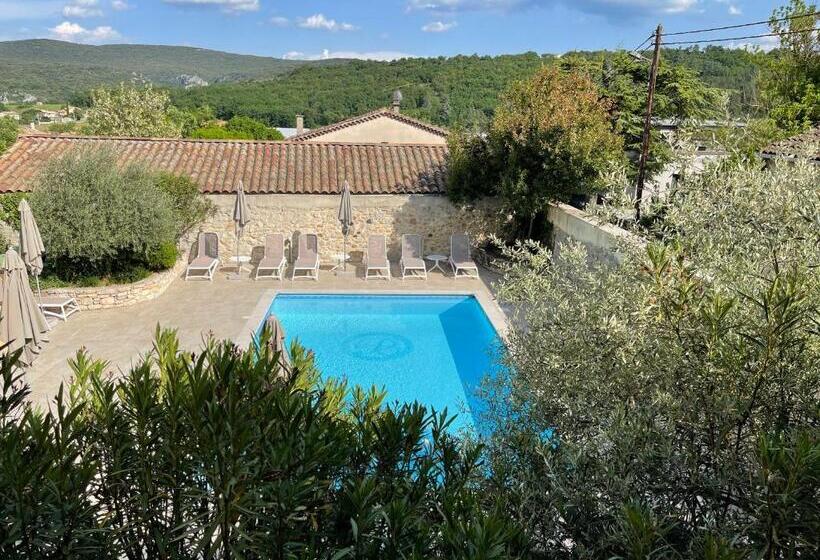 בית מלון כפרי Berneron