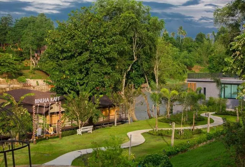 Hotelli Binlha Raft Resort