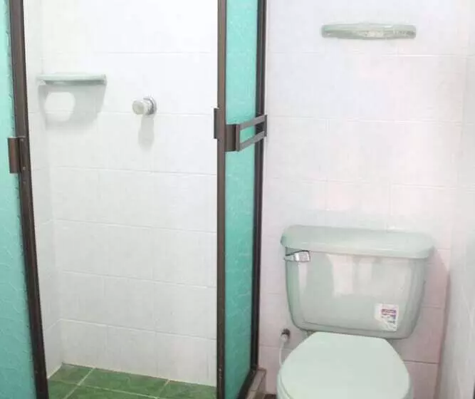 Hotelli Elimar