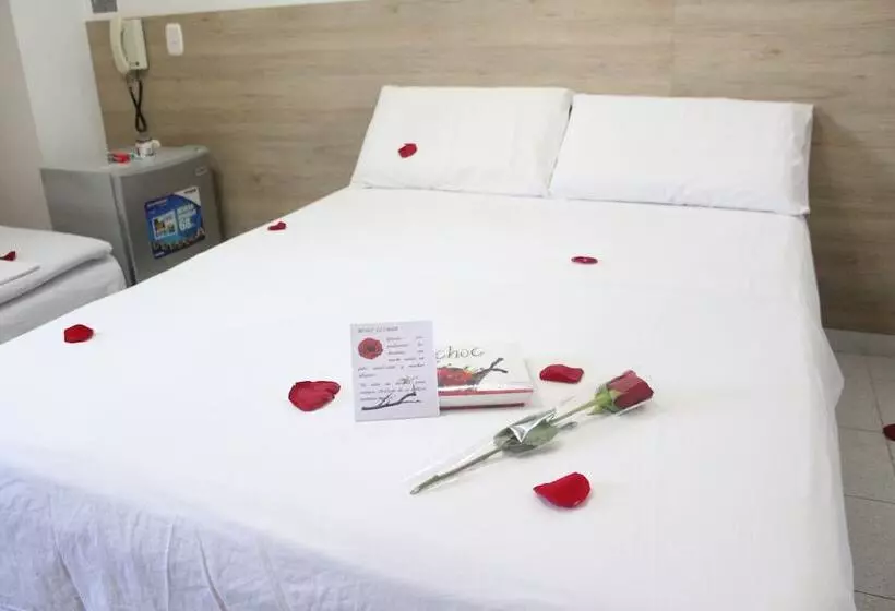 Hotelli Elimar