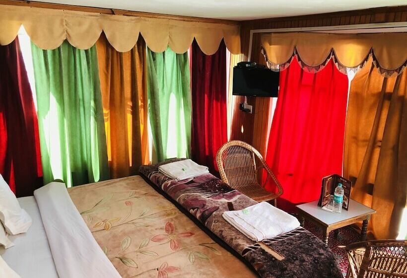 酒店 Glacier Heights