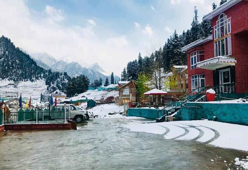 酒店 Glacier Heights