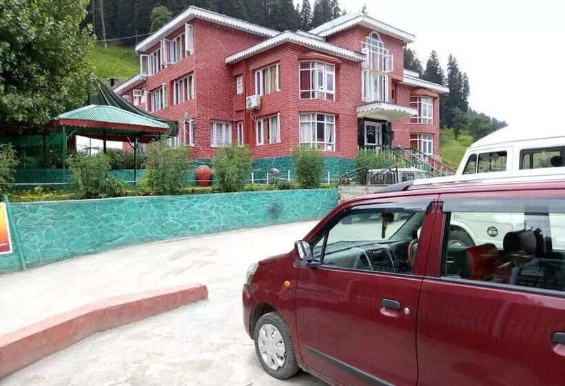 Hotel Glacier Heights