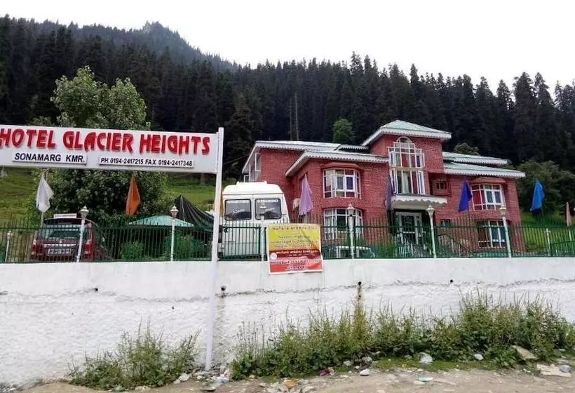 Hotel Glacier Heights