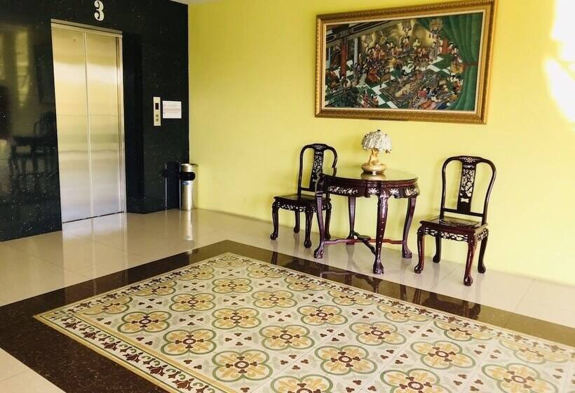 هتل Phuket Chinoinn Shaplus Certified