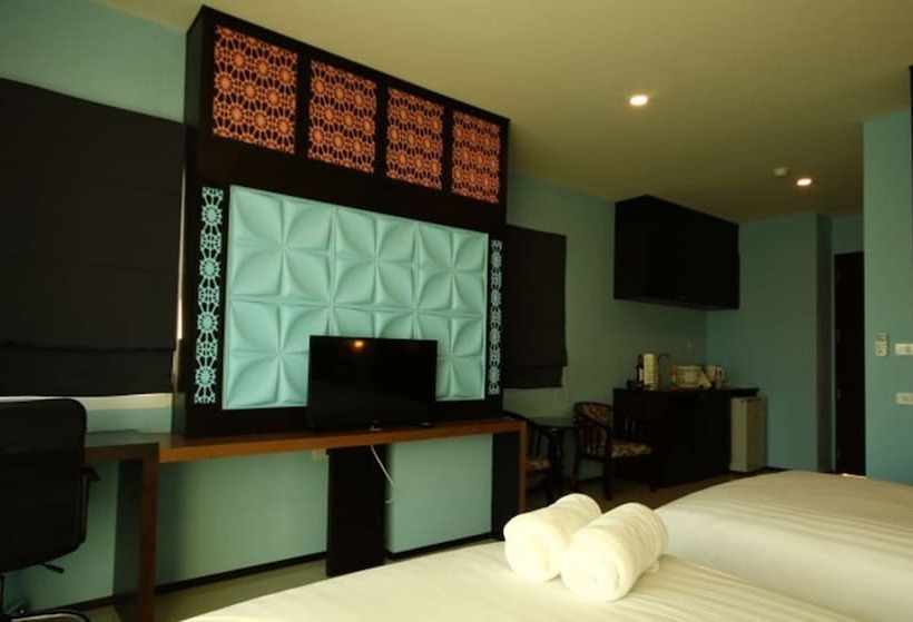 هتل Phuket Chinoinn Shaplus Certified