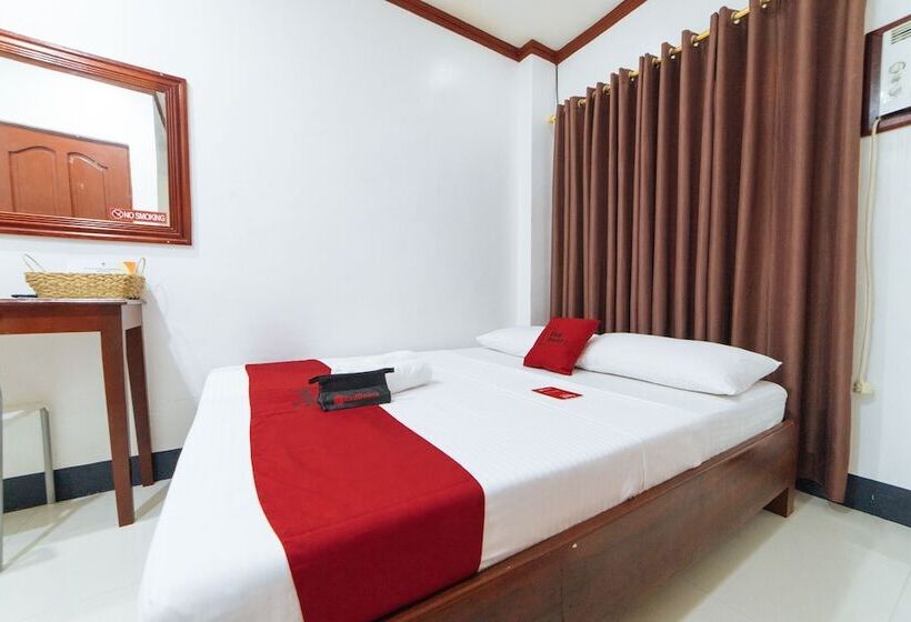 فندق Reddoorz Premium Near Museo De Baler