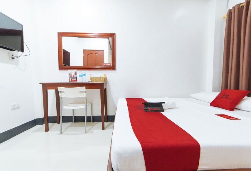 فندق Reddoorz Premium Near Museo De Baler
