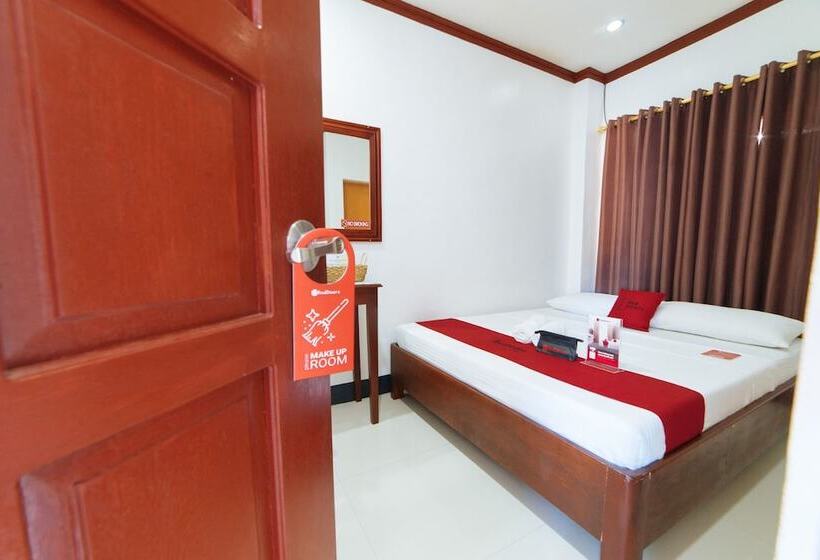 فندق Reddoorz Premium Near Museo De Baler