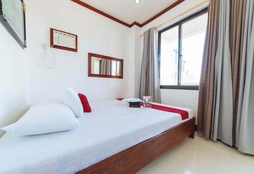 فندق Reddoorz Premium Near Museo De Baler
