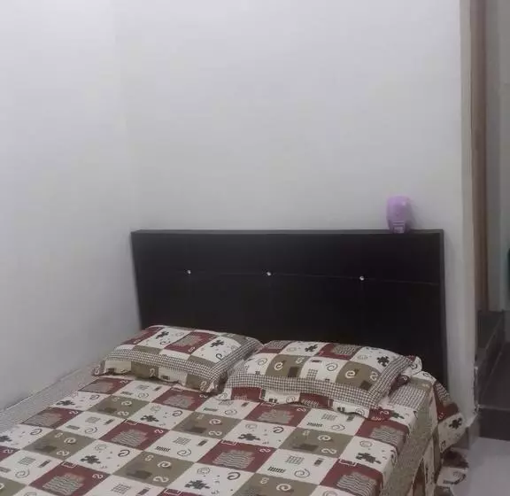 Motelli Sitiyam Homestay Seri Kembangan