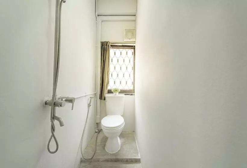 Sloth Hostel Khaosan