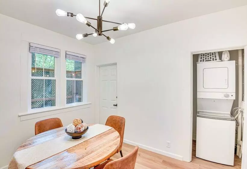 Charming South Bend Home Near Notre Dame!