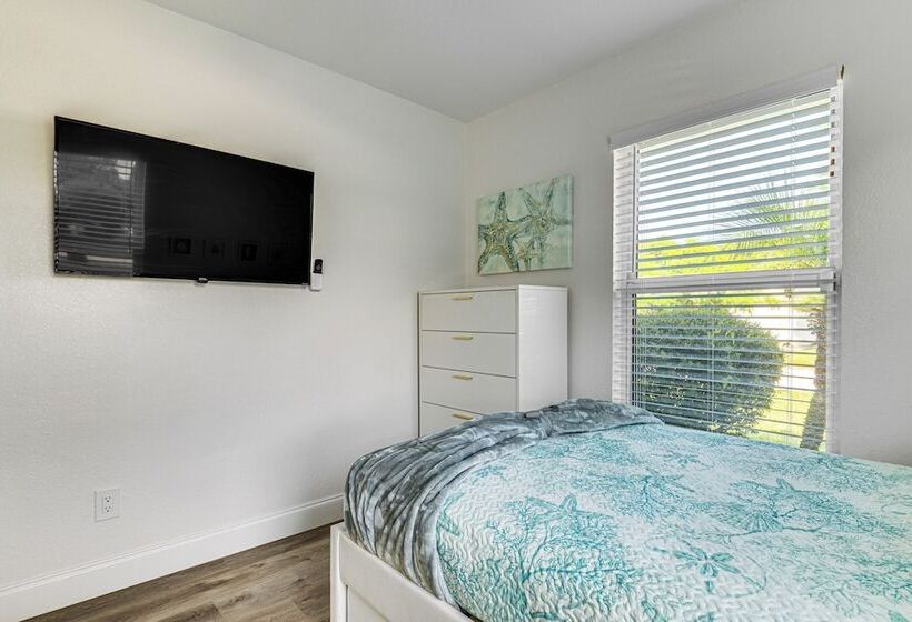 Cocoa Beach Home W/ Private Pool ~ 1/2 Mi To Beach