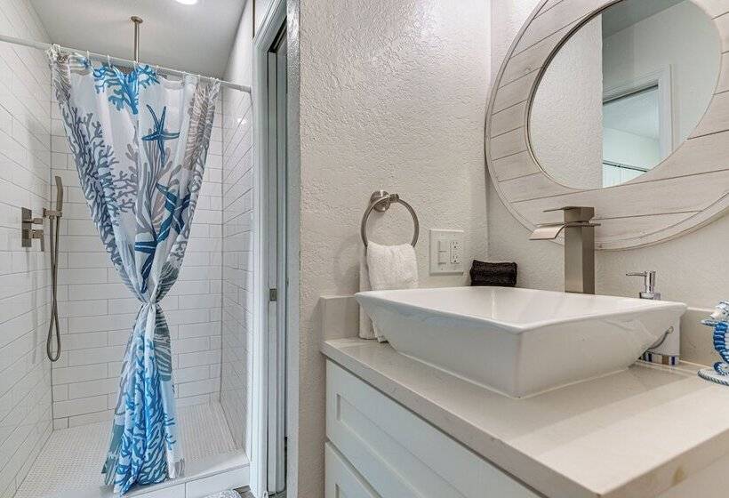 Cocoa Beach Home W/ Private Pool ~ 1/2 Mi To Beach