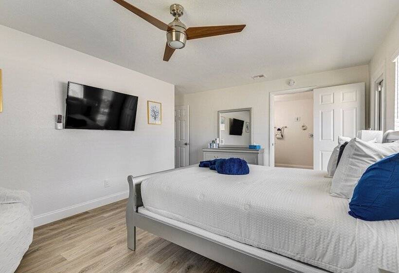 Cocoa Beach Home W/ Private Pool ~ 1/2 Mi To Beach