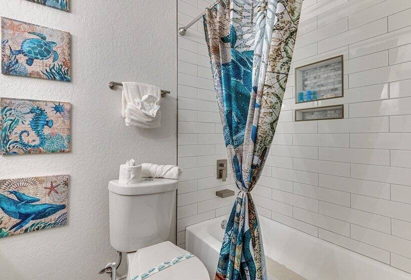 Cocoa Beach Home W/ Private Pool ~ 1/2 Mi To Beach