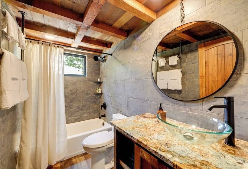Dreamy Penrose Cabin W/ Panoramic Mountain Views