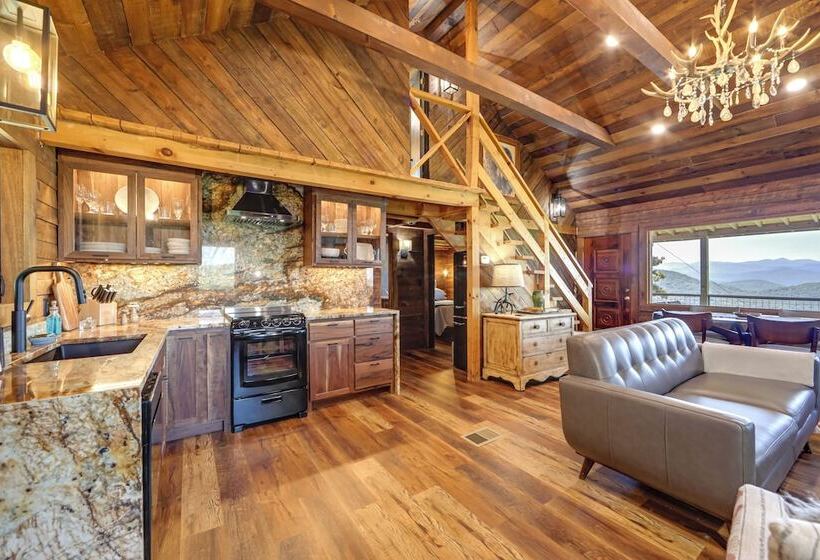 Dreamy Penrose Cabin W/ Panoramic Mountain Views