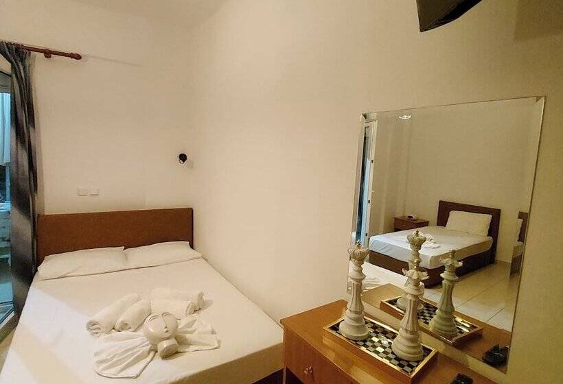 Helios In Olympus House Vacation Studios