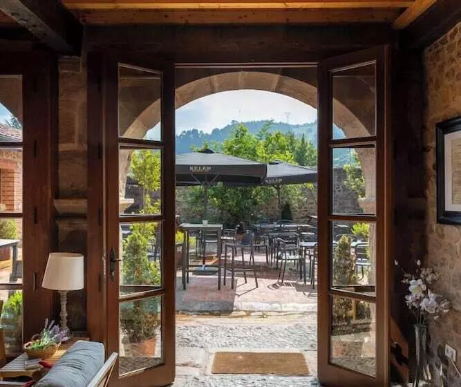 La Casona De Las Meninas