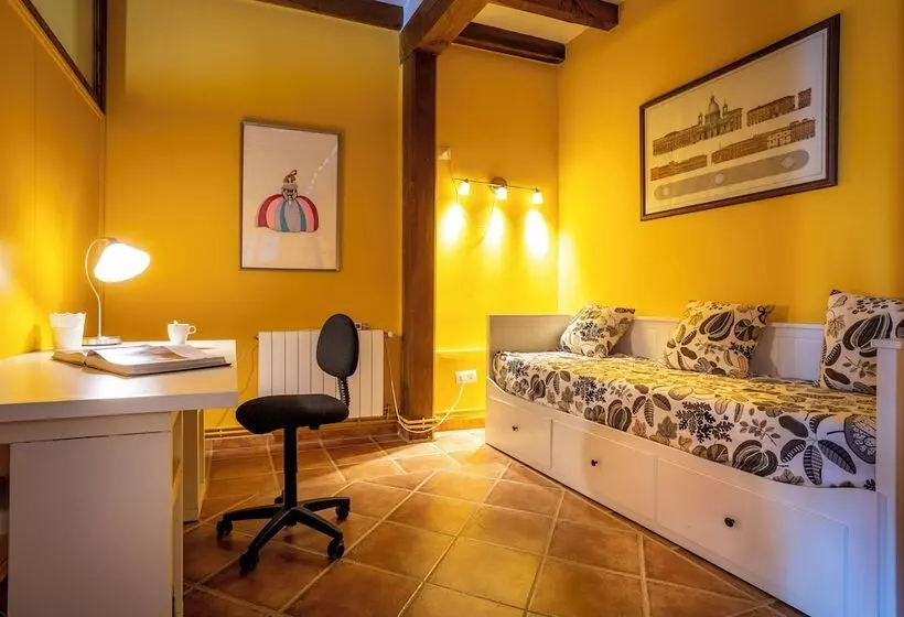 La Casona De Las Meninas