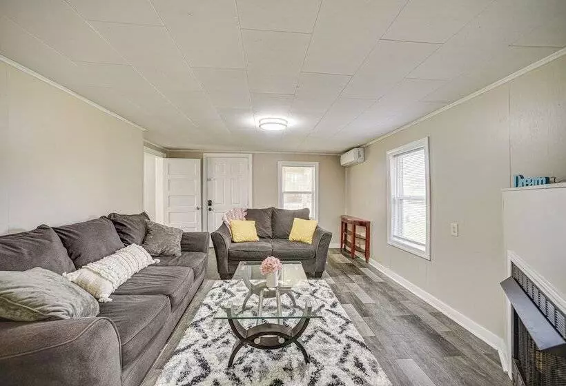 Lake Guntersville Home: 1 Mi To Boat Ramp!