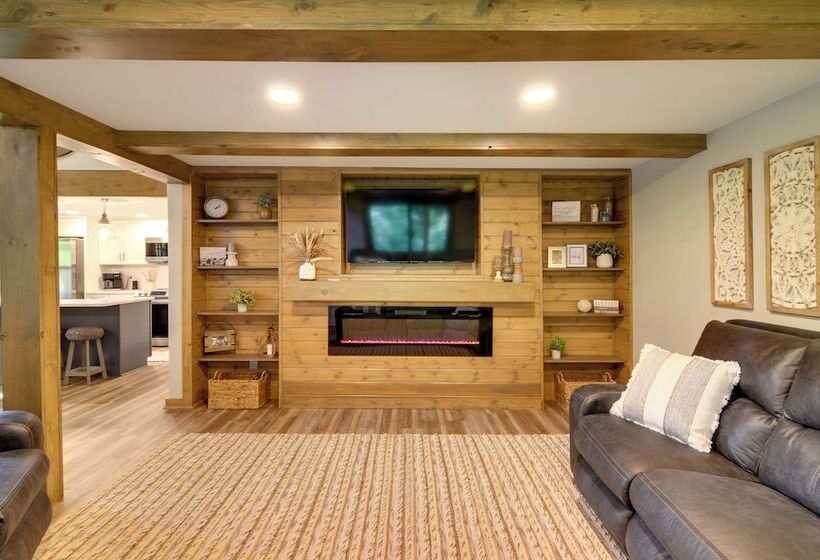 Modern Burkesville Home: 2 Mi To Dale Hollow Lake!