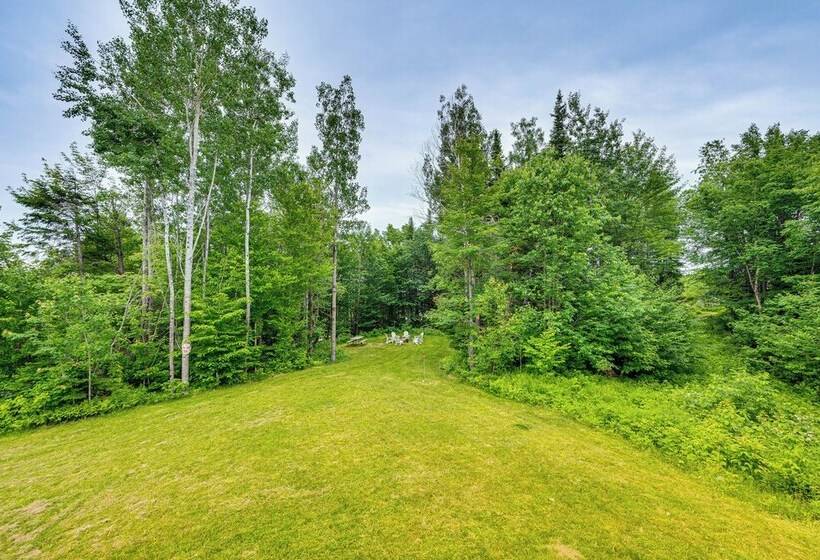 4 Mi To Lake Francis: Peaceful Pittsburg Home