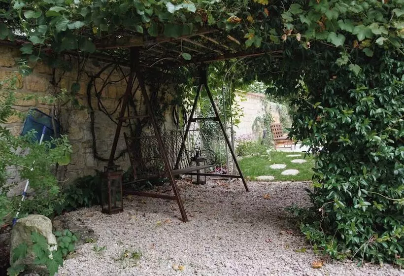 پانسیون Nouveau Au Coeur De L Isle Adam   Le Clos De L Isle