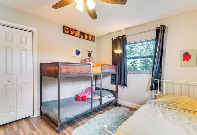 Weeki Lake Home: Heated Pool, By Disney & Kayaking