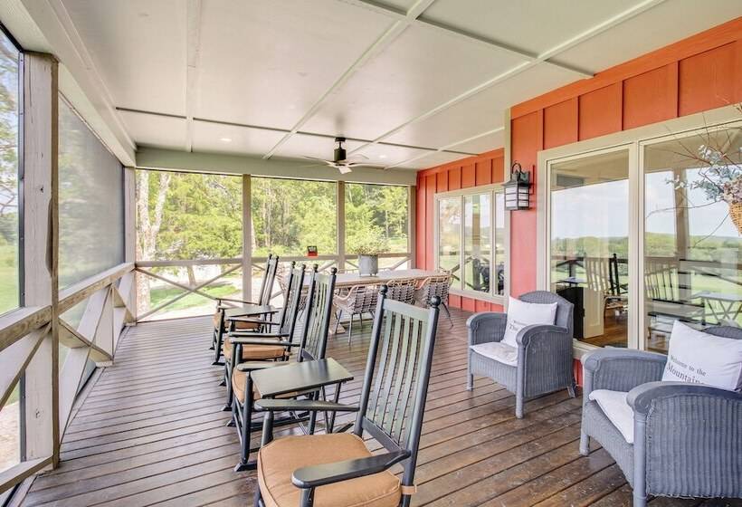 Tennessee Farmhouse Retreat W/ Wraparound Deck!
