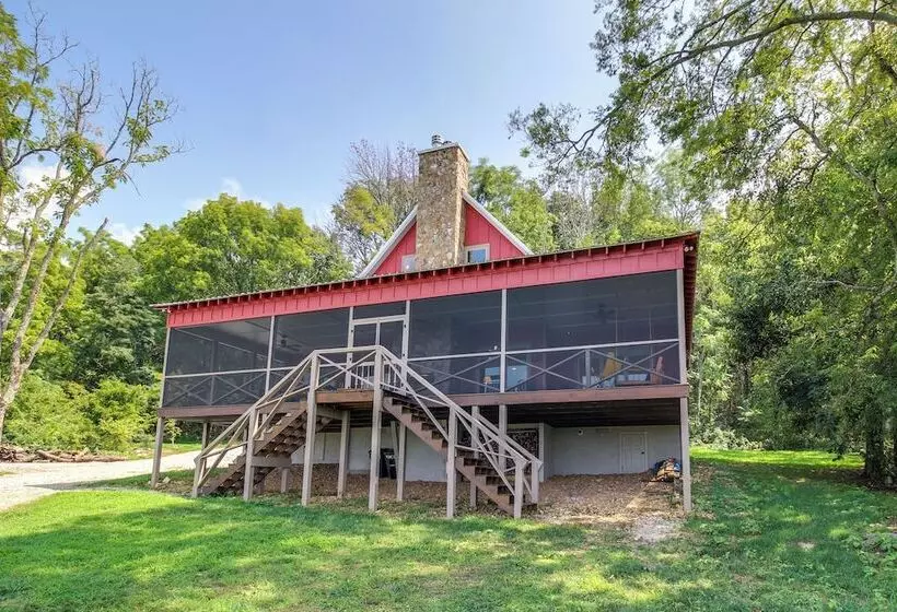Tennessee Farmhouse Retreat W/ Wraparound Deck!