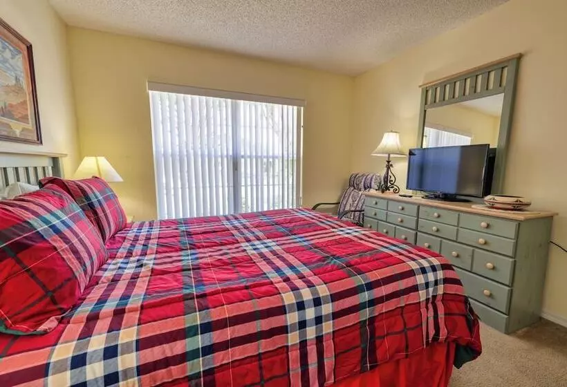 Arler House   Amazing 4 Bed 3 Bath   Private Pool