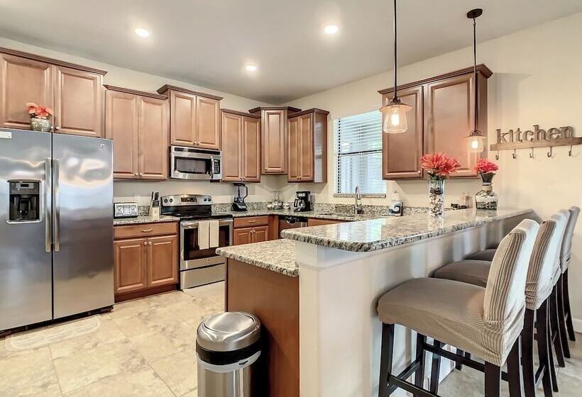 Champions Gate Oasis   7 Bed   Private Pool