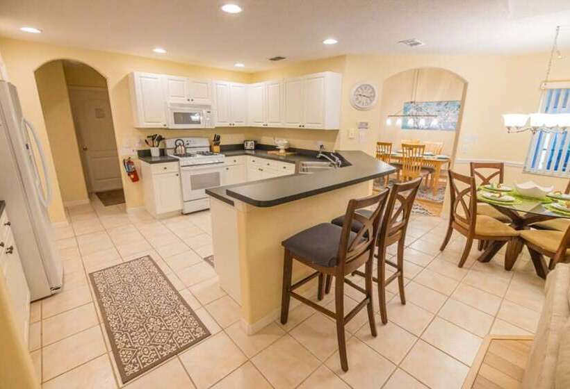 Comfortable Tuscan Ridge Vacation Home