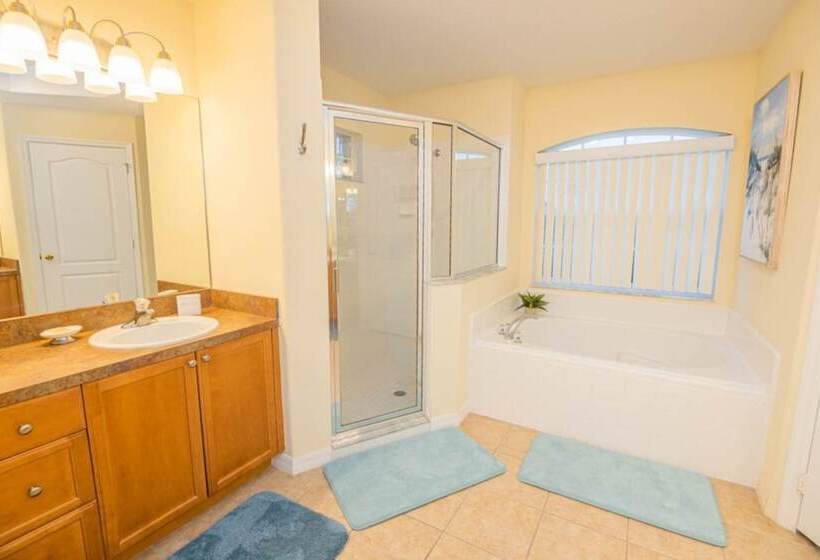 Comfortable Tuscan Ridge Vacation Home