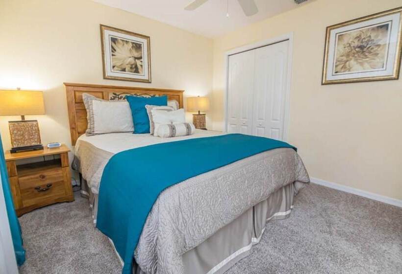 Comfortable Tuscan Ridge Vacation Home