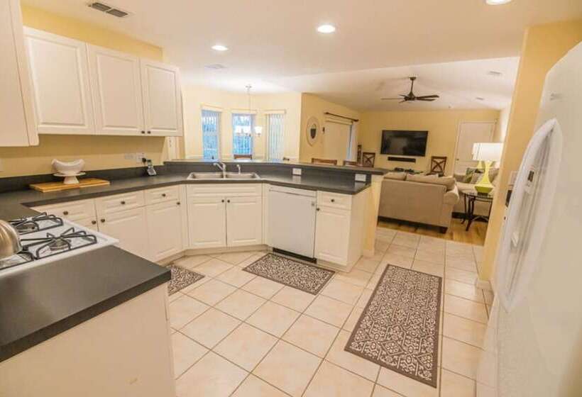 Comfortable Tuscan Ridge Vacation Home