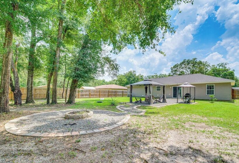 Walk To Rainbow River: Dunnellon Retreat