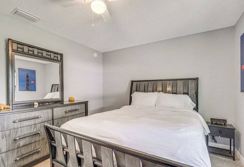 Walk To Rainbow River: Dunnellon Retreat