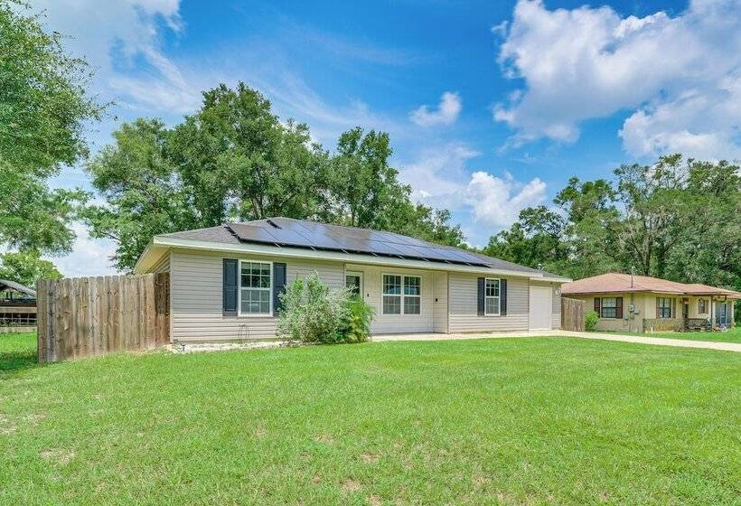 Walk To Rainbow River: Dunnellon Retreat