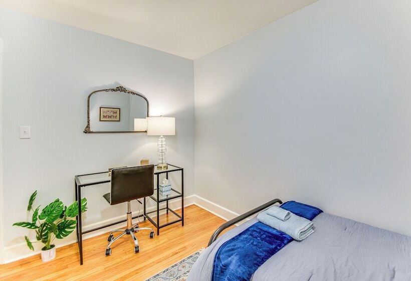 Elizabeth City Abode W/ Fenced Yard, Near Downtown