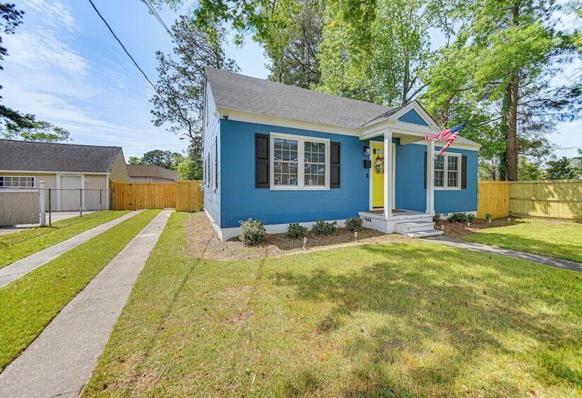 Elizabeth City Abode W/ Fenced Yard, Near Downtown