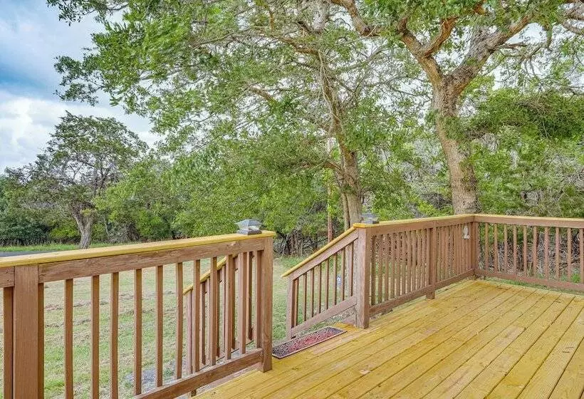 1 Mi To Stillhouse Hollow Lake: Texas Family Home